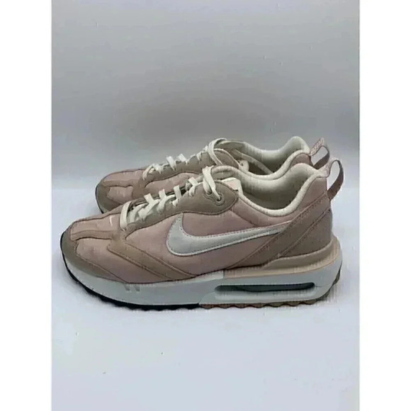 Nike Air Max Dawn 'Pink Oxford' DC4068-601 Sneakers Running Shoes Women's 8.5 - Picture 1 of 7